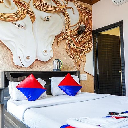 Hotel Baga Highq - Near Baga Beach Buitenkant foto