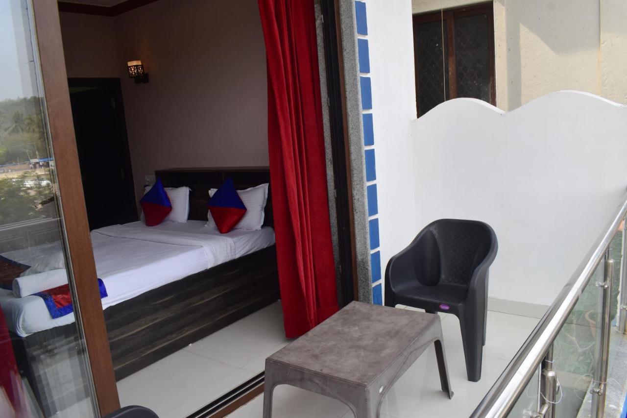 Hotel Baga Highq - Near Baga Beach Buitenkant foto
