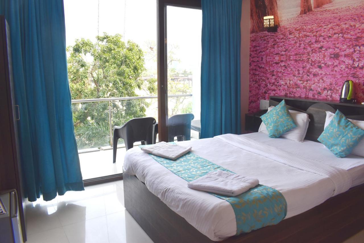 Hotel Baga Highq - Near Baga Beach Buitenkant foto